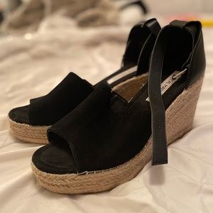 Steve Madden sandals with wedge